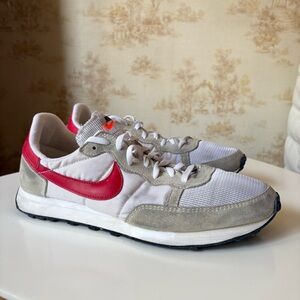 Nike Challenger OG running sneaker shoes White University Red men’s 10.5 US